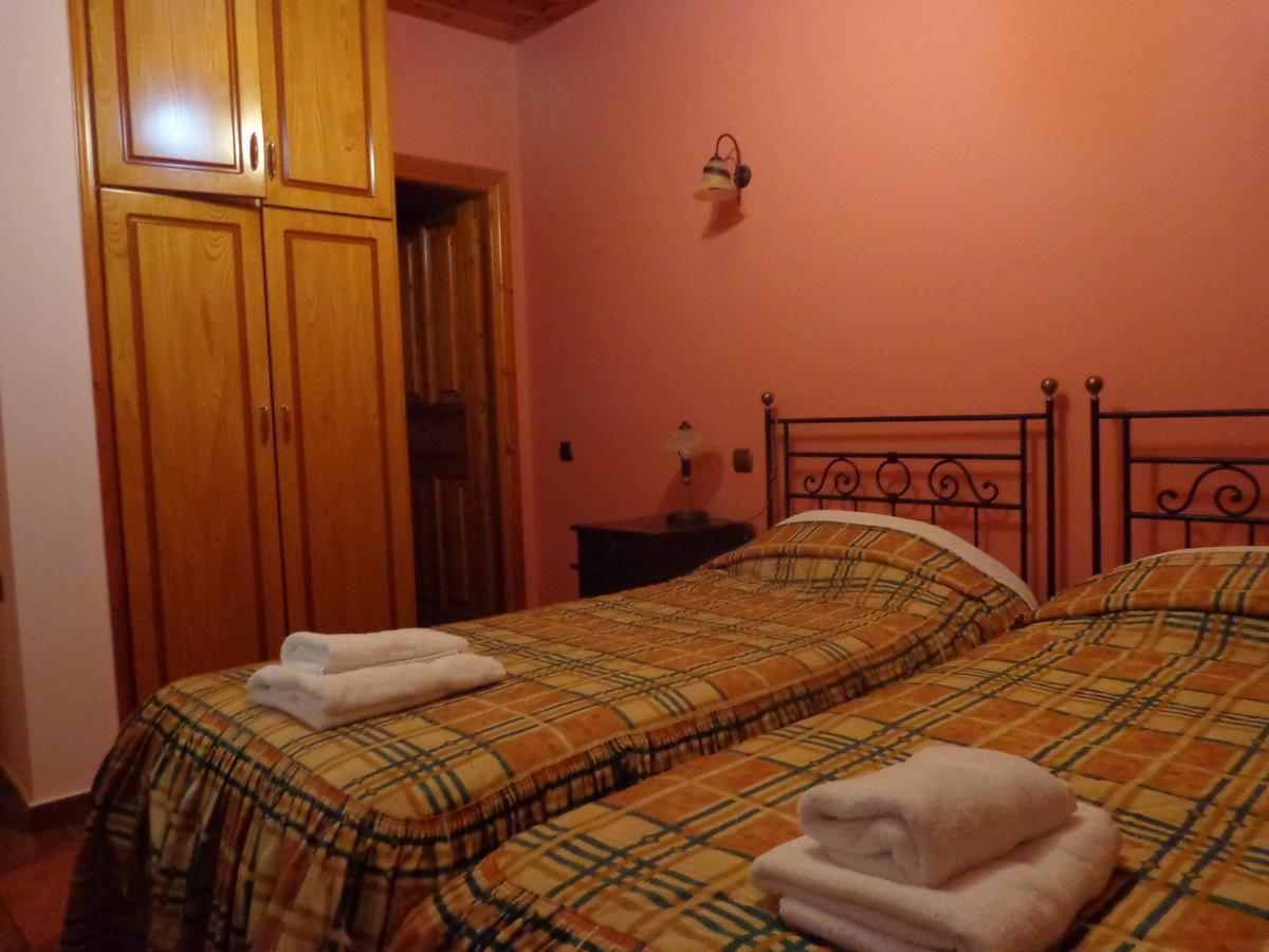 Alonaki Guesthouse Platanos  Exterior photo